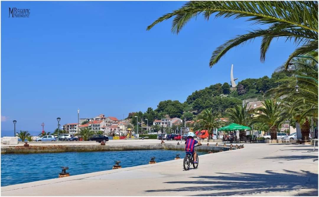 Sea View Ela Apartments Podgora Exterior photo