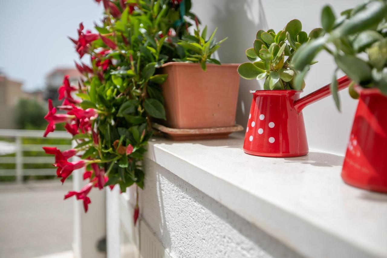 Sea View Ela Apartments Podgora Exterior photo
