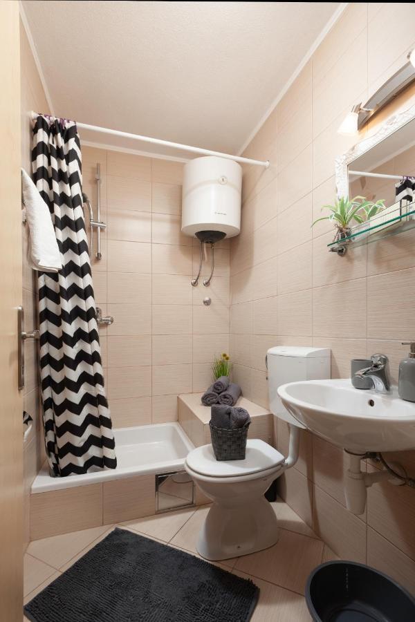 Sea View Ela Apartments Podgora Exterior photo